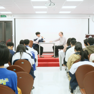 Hệ thống hỗ trợ toàn diện